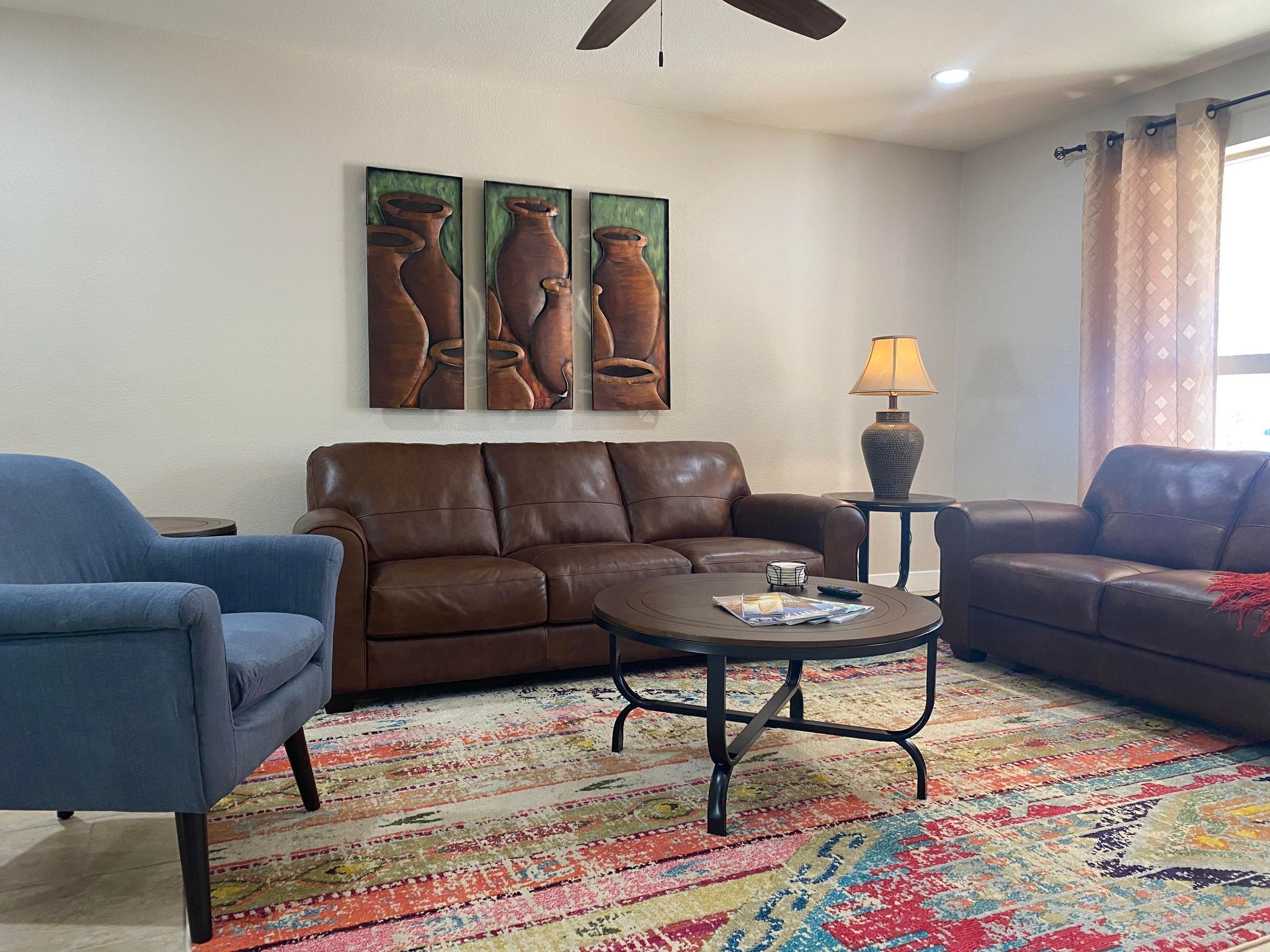 3 Bedroom with private yard, Large Pool, Close to Downtown Fountain Hills