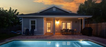 Stunning 4BR 3BA Cottage Heated Pool 5 Min to Beach