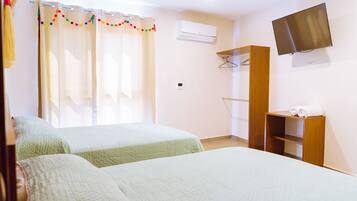 Fer et planche à repasser, Wi-Fi gratuit, draps fournis