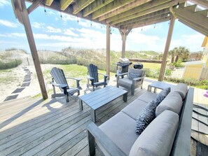 Outdoor dining - The Dunes (St. Augustine)