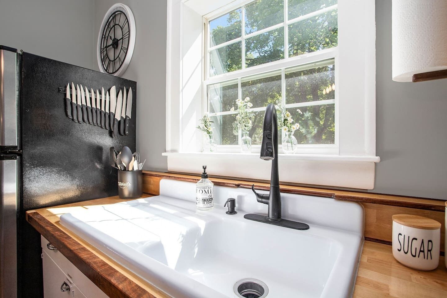 Amazing Southshore Retreat * Game Room & Fire pit