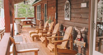 Don’t miss Cooperstown baseball hall of fame weekend! LOG CABIN still available!