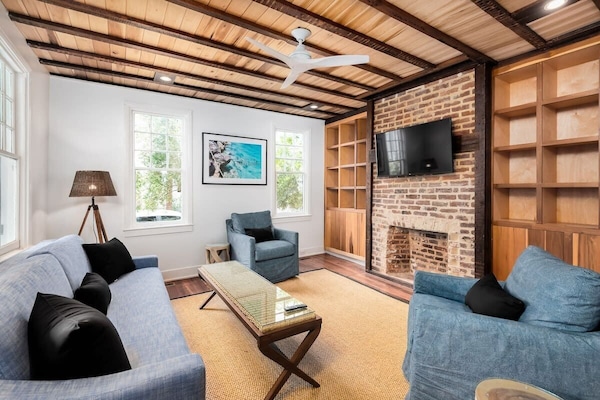 リビング エリア