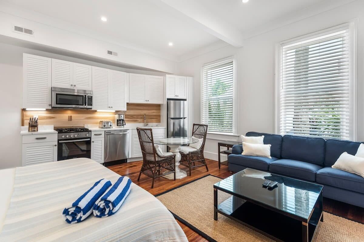 Bügeleisen/Bügelbrett, WLAN, Bettwäsche