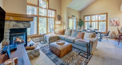 🌲 Idyllic Incline Village Getaway 🌊