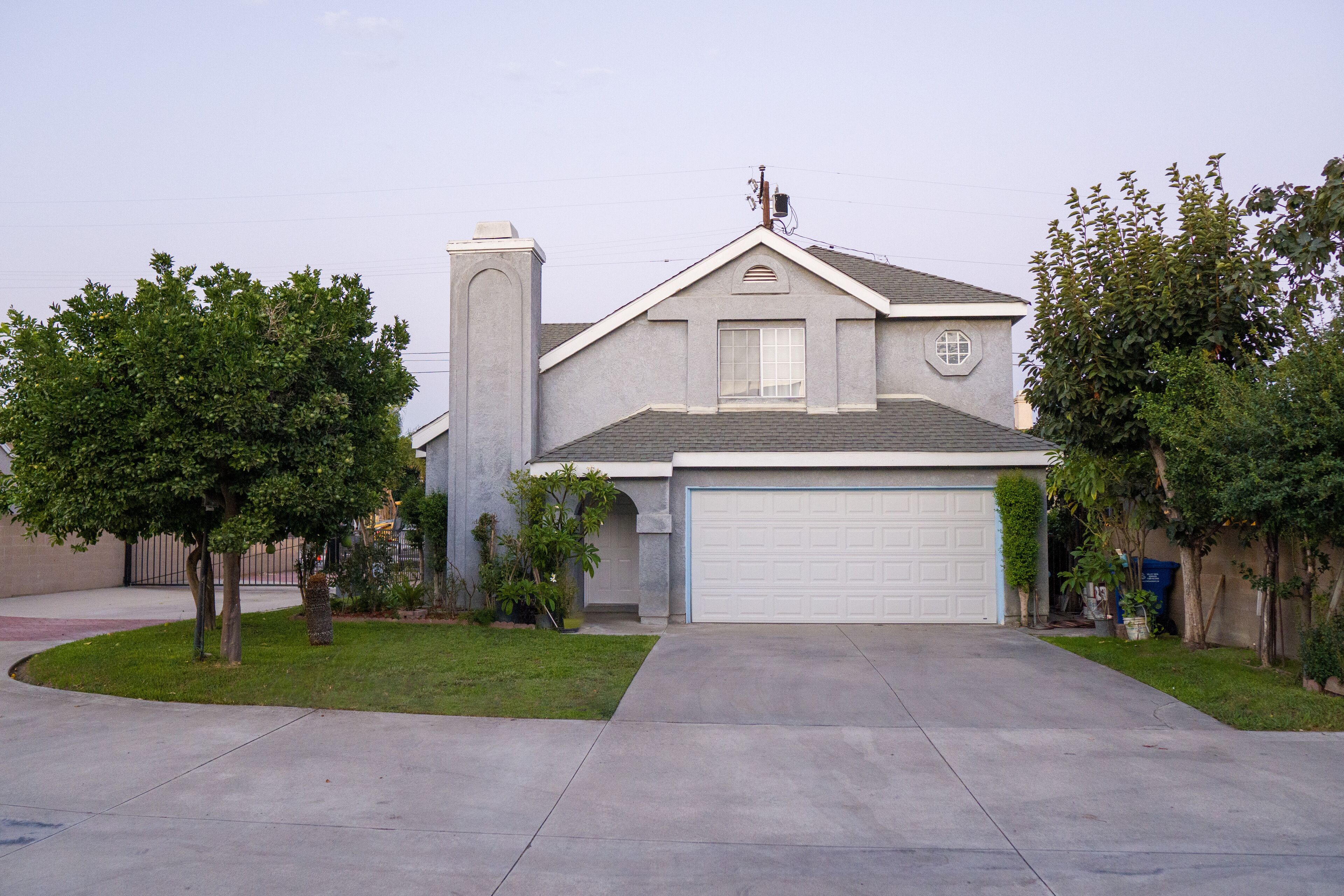 Private Relaxing getaway 4 bdrm 2.5bath home great for Family Vacations