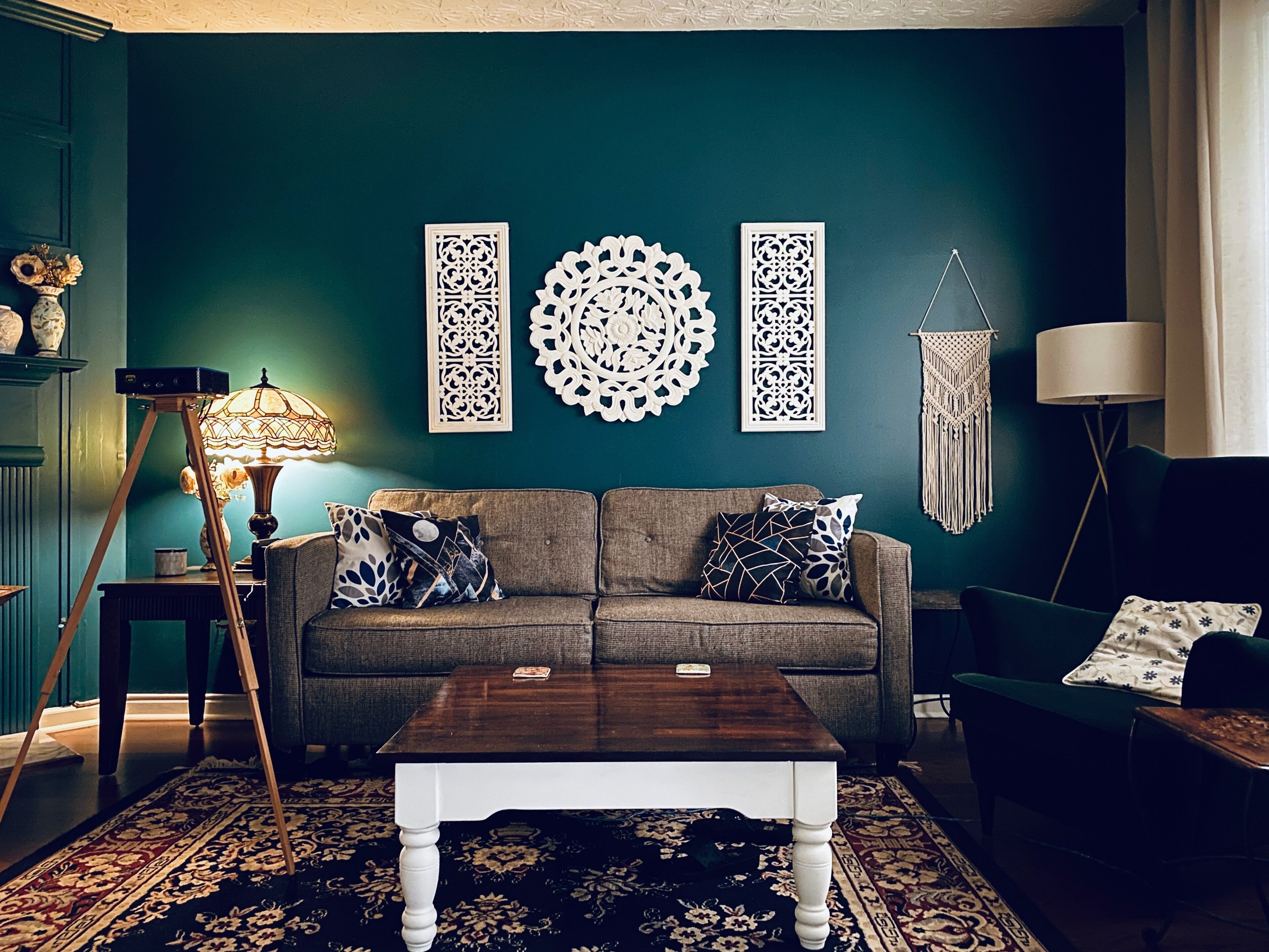 Spacious & Cheerful Home