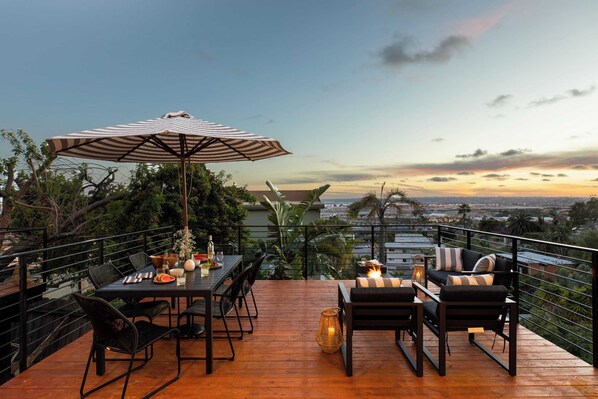 Apartment (2 Bedrooms) | Interior - Avalon III by Avantstay Mins to Gaslamp, Zoo & Airport Beautiful Deck w/ BBQ (San Diego)