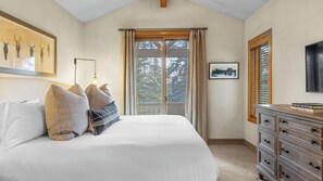 Interior - Conifer by Avantstay Secluded Cabin Amongst the Trees w/ Hot Tub (Park City)