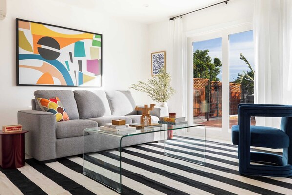 Apartment (Multiple Bedrooms) | Interior - Avalon Buyout by Avantstay Mins to Gaslamp Rooftop w/ BBQ & Patio (San Diego)