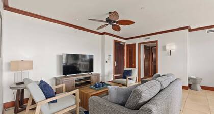 Hale Moana by Avantstay Incredible Hawaii Beach Resort w/ Pool & Hot Tub!