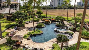Interior - Hale Moana by Avantstay Incredible Hawaii Beach Resort w/ Pool & Hot Tub! (Kapolei)