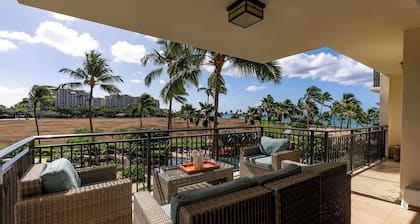 Hale Moana by Avantstay Incredible Hawaii Beach Resort w/ Pool & Hot Tub!