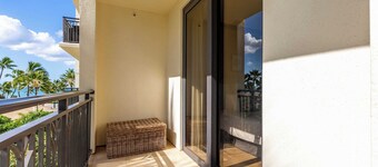 Hale Moana by Avantstay Incredible Hawaii Beach Resort w/ Pool & Hot Tub!