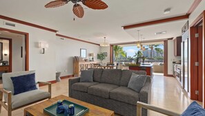 Interior - Hale Moana by Avantstay Incredible Hawaii Beach Resort w/ Pool & Hot Tub! (Kapolei)