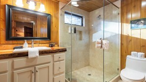 Interior - Shoreline Lakehouse by Avantstay Majestic Lakefront Cabin w/ Hot Tub & Fire Pit! (Big Bear Lake)