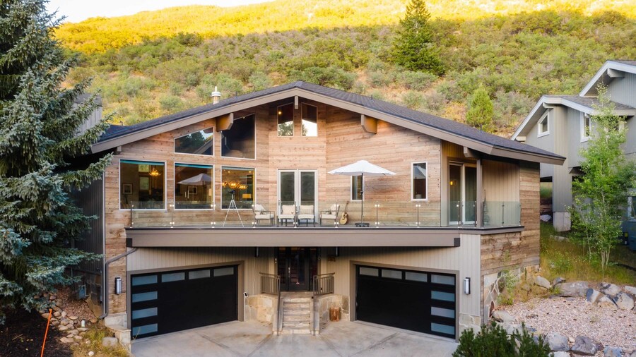 Mason by Avantstay Sleeps 16! Modern Mountain Escape w/ Hot Tub