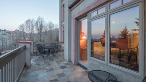 Apartment (2 Bedrooms) | Interior - Centrum 302 by Avantstay Gorgeous Condo w/ Great Views & Steps Away From Ski Runs! (Telluride)