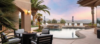 Sangiovese By Avantstay Spectacular Estate w/ Pool, Hot Tub & Putting Green