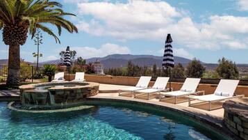 Rumah (5 Bedrooms) | Interior