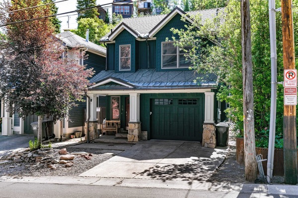 Fachada de la propiedad