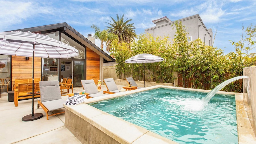 Hamilton I by Avantstay Beach House! Rooftop Deck Newly Renovated Bungalow