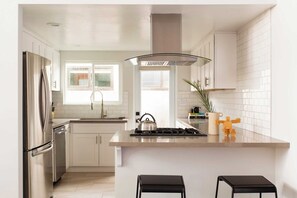 บ้านพัก (3 Bedrooms) | ภายใน