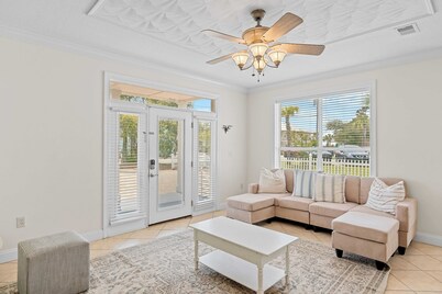 Seacrest by Avantstay 8 BDR Home in Destin w/ Pool!