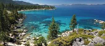 Walk to Palisades Village + Ski Lifts 5BR w/ Mtn Views Mt. Jola by Avantstay