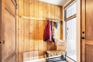 House (3 Bedrooms) | Interior - Quicksilver by Avantstay Park City Town House in Great Location! (Park City)
