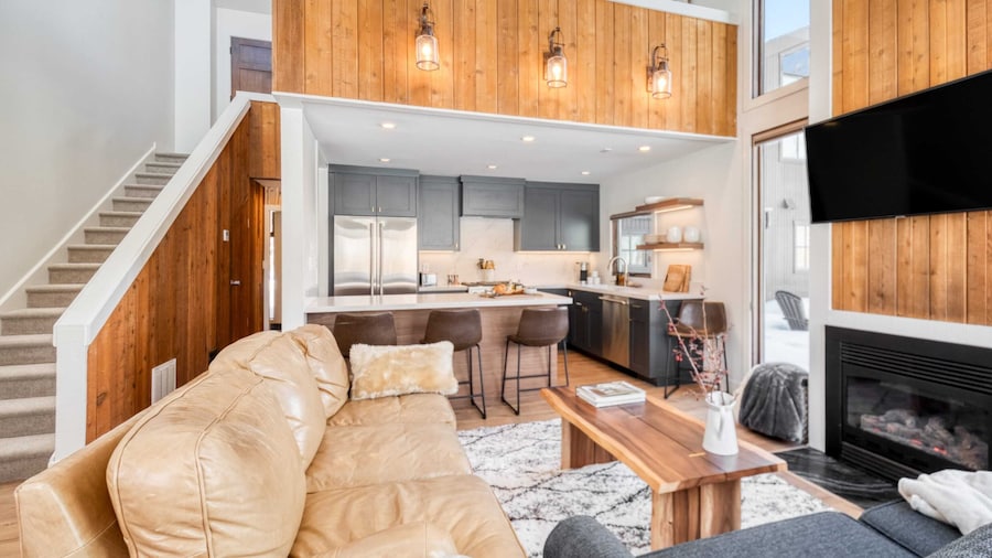 Quicksilver by Avantstay Park City Town House in Great Location!