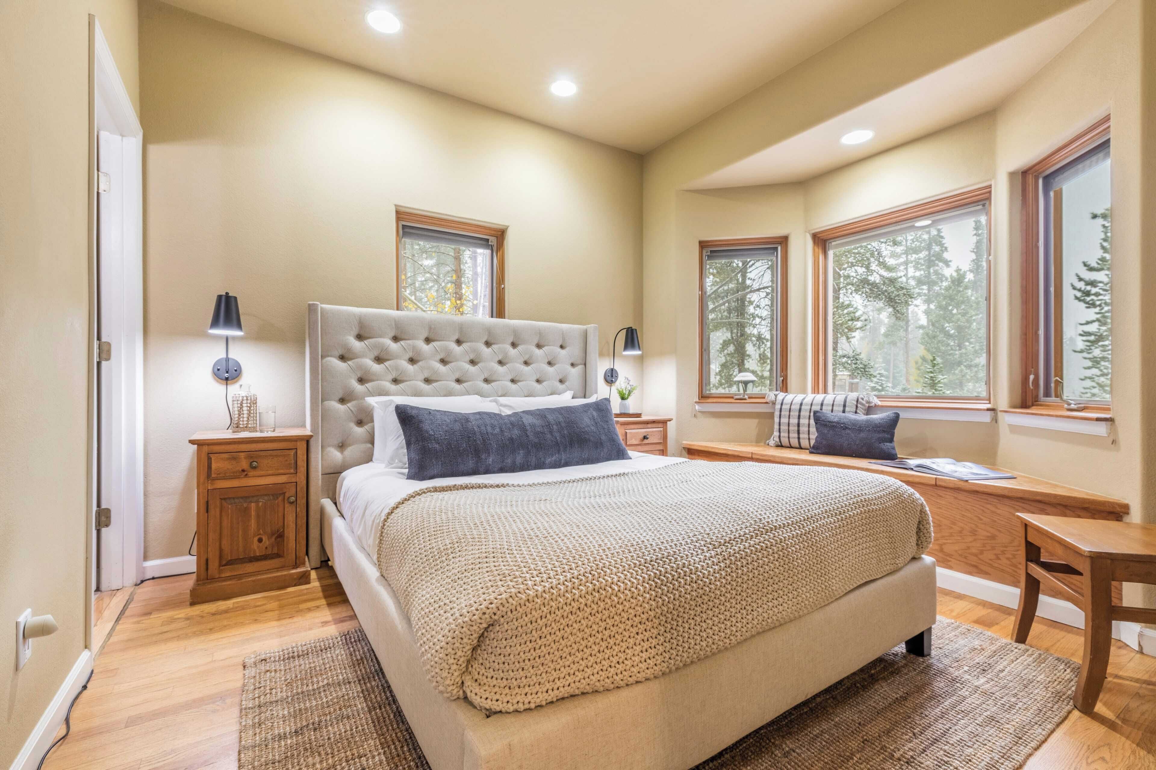House (Multiple Bedrooms) | Interior