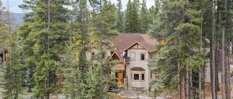 House (Multiple Bedrooms) | Interior
