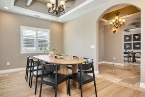 Dining - Gambel by Avantstayjtree Escape w/ Entertainers Yard, & Firepit, 3000sf (Yucca Valley)