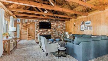 Rumah (4 Bedrooms) | Interior