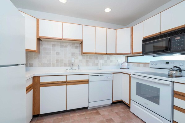 Interior - Telluride Lodge 311 by Avantstay Close to Slopes & Town! (Telluride)