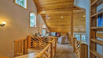 Rumah (4 Bedrooms) | Interior