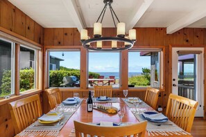Interior - The Pilot House by Avantstay Stunning Home Right On Arch Cape Beach! (Arch Cape)