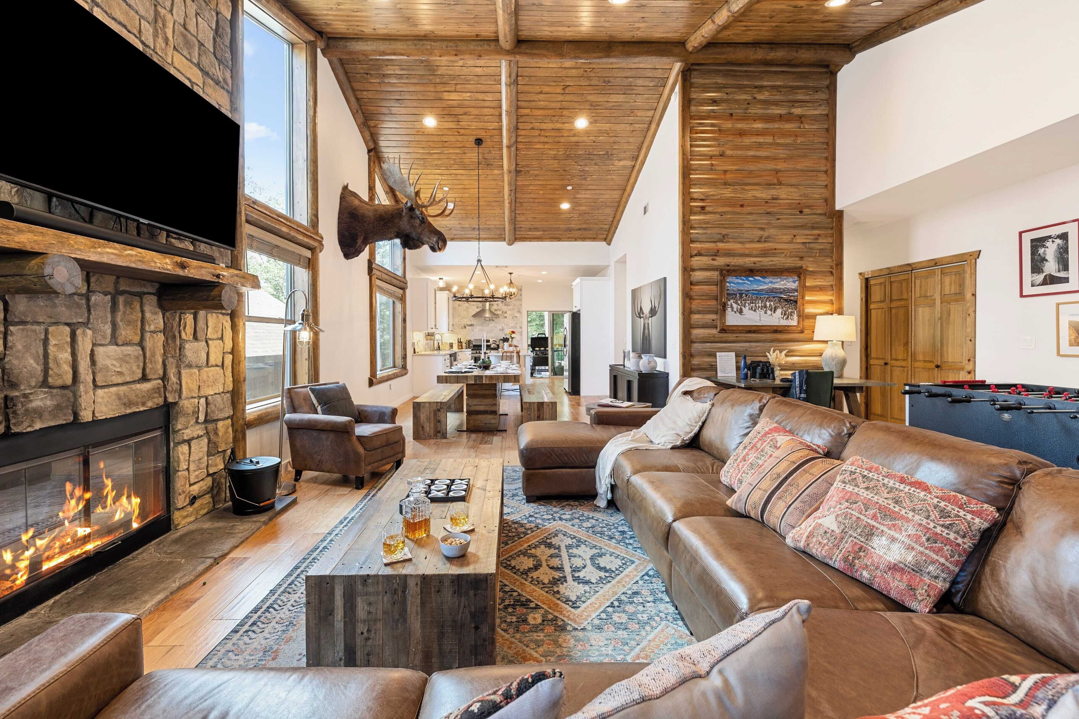 House (4 Bedrooms) | Interior