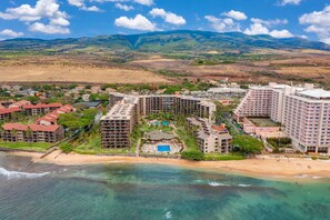 Exterior - Hono Hideaway by Avantstay Ka'anapali Shores Resort Home on the Beach! (Kaanapali)