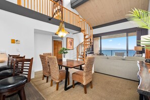 Dining - Hono Hideaway by Avantstay Ka'anapali Shores Resort Home on the Beach! (Kaanapali)