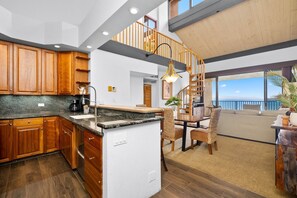 하우스 (3 Bedrooms) | 전용 주방 | 냉장고, 오븐, 쿡탑, 식기 세척기