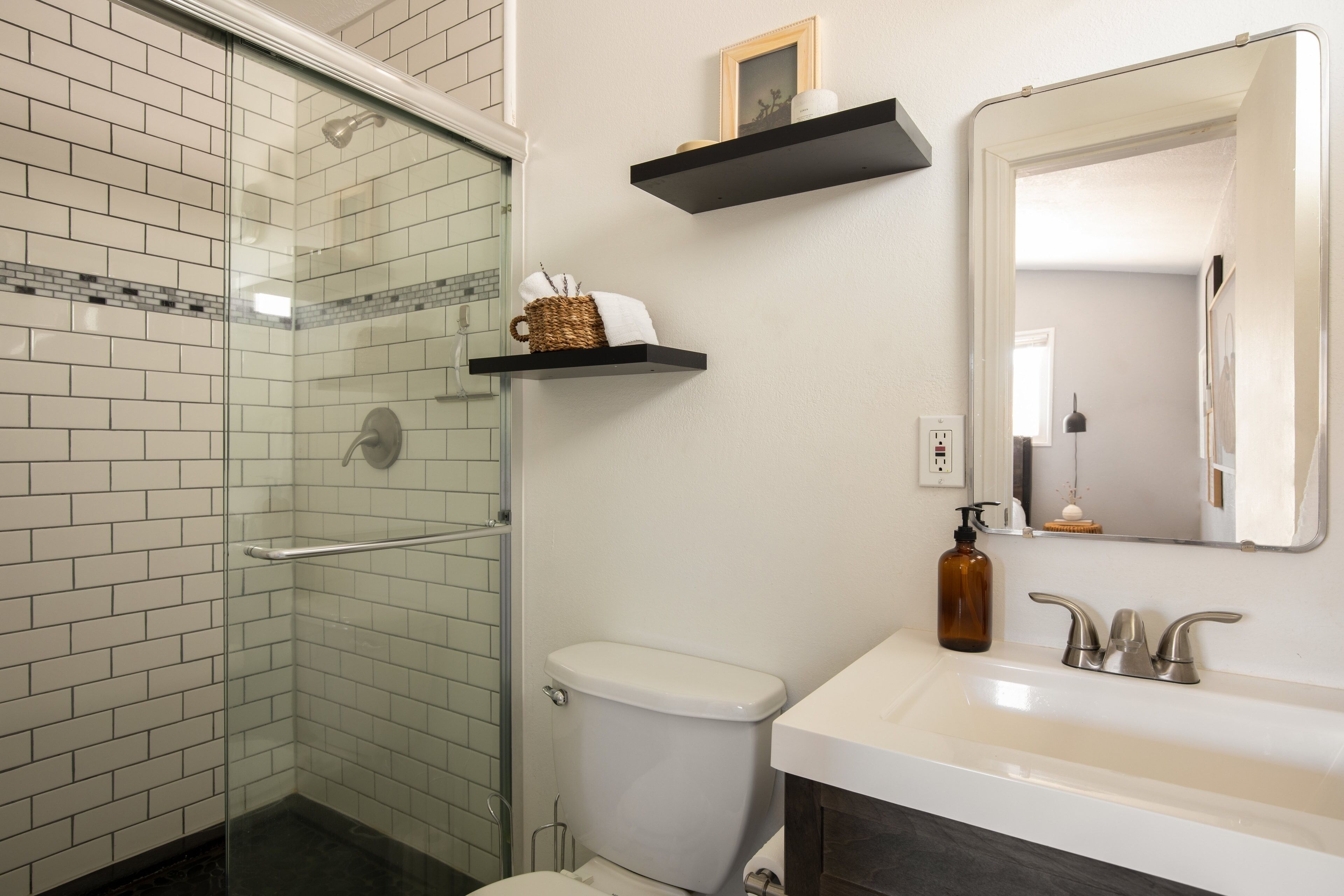 Lovegrass by Avantstay Desert Haven w/ Stunning Patio w/ Ping Pong!