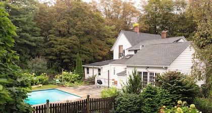 Clove by Avantstay Gorgeous Cottage w/ Pool, Privacy, Pool Table & Close to Hunter Mountain