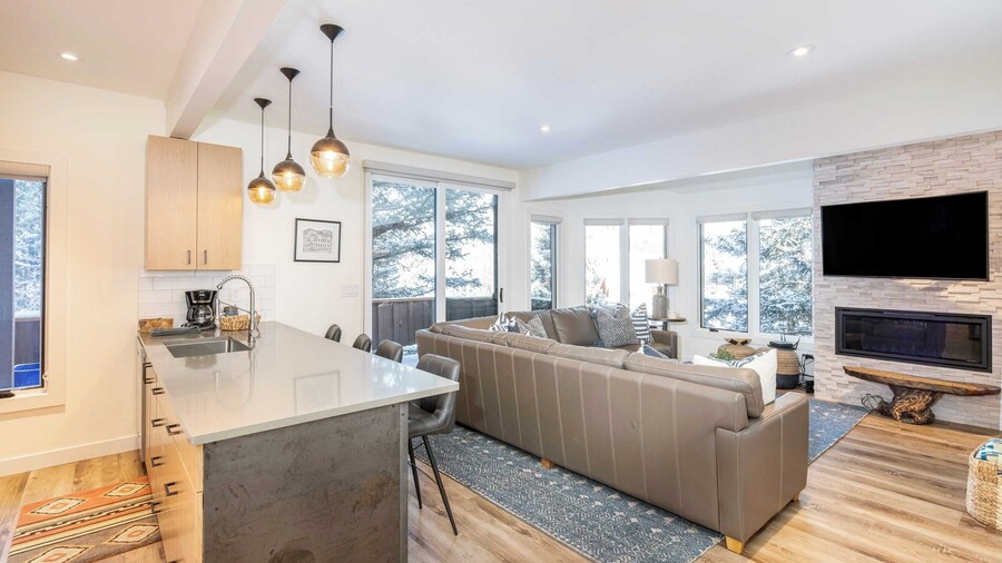 Manitou Riverhouse 115 by Avantstay Spacious Condo in the Centre of Telluride