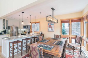 House (3 Bedrooms) | Front of property
