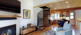 Sockeye by Avantstay Modern 2 BR Condo w/ Access to Northstar Resort Community