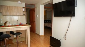 2 chambres, bureau, Wi-Fi gratuit, draps fournis