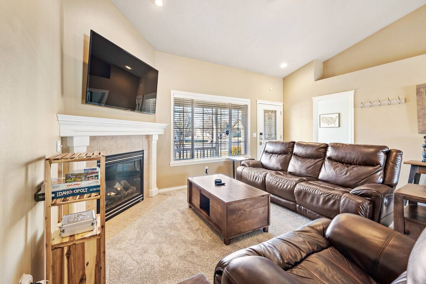 2Min>DT Meridian ★ FastWifi w/office ★ Netflix ★