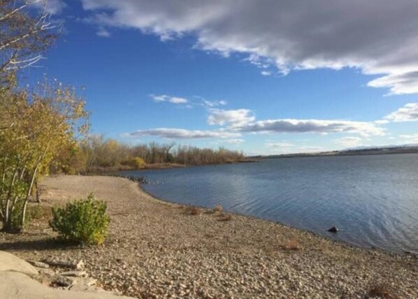 Beach - 2Min>RedhawkGolfCourse★LongStays★300mbps★1300ft²★ (Nampa)